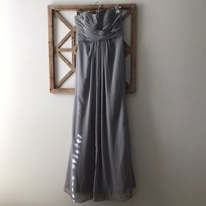 David’s bridal bridesmaid dress gown gray size 6